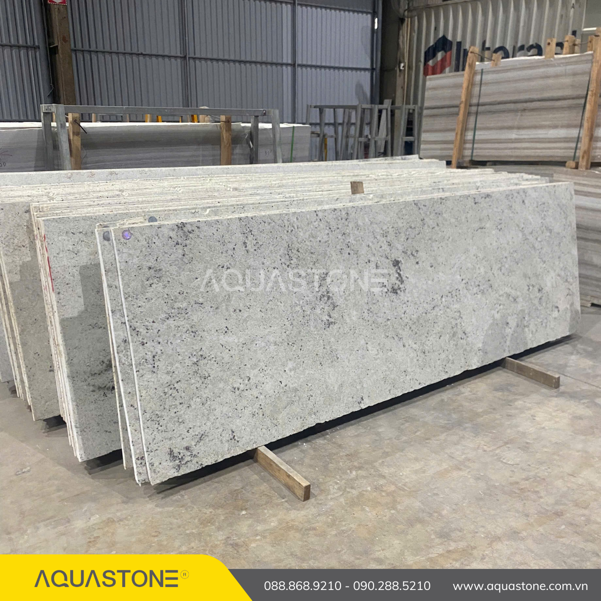 Tấm slab Colonial White (Sky Amazon) tại kho Aqua Stone