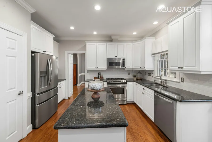 Đá hoa cương Granite mang vẻ đẹp mạnh mẽ, sang trọng cho công trình hiện đại
